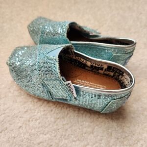 Toms size 5 toddler glitter shoes